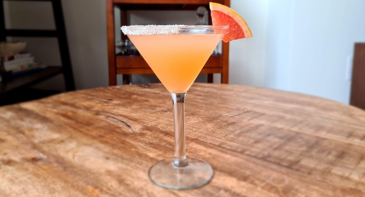 Grapefruit Martini in martini glass