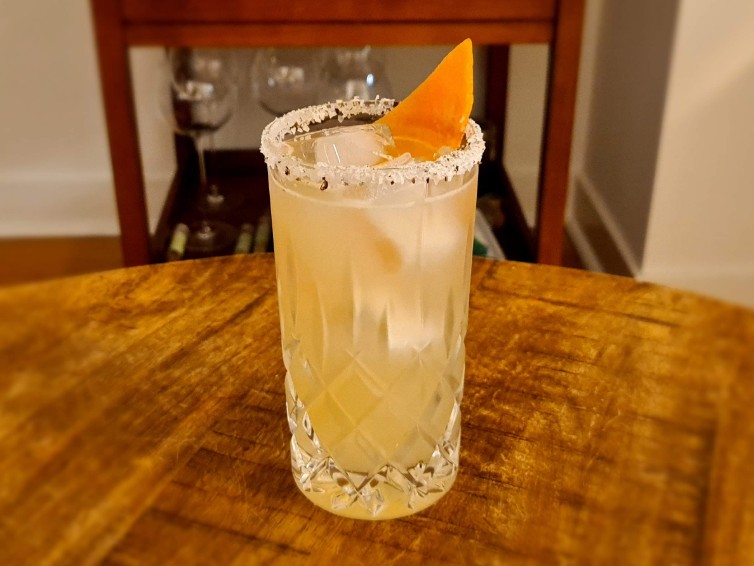 Salty Dolphin cocktail in highball glass